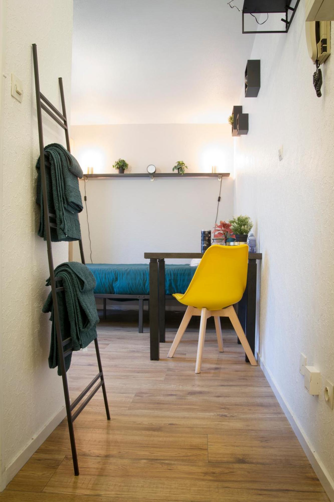 Le Colibri - Parking Wifi